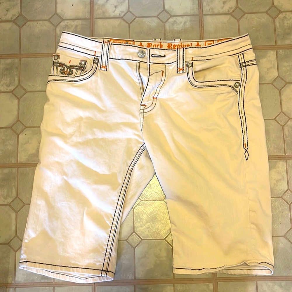 ROCK REVIVAL WHITE JEAN SHORTS